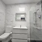 Apartamento 1a113 Moderno 3 By R2r Consulting Gijón